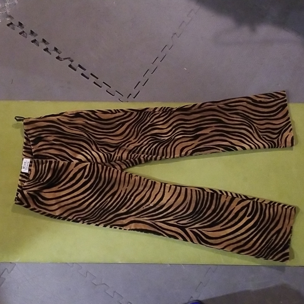 Work Order cotton velvet pants. Size 4.